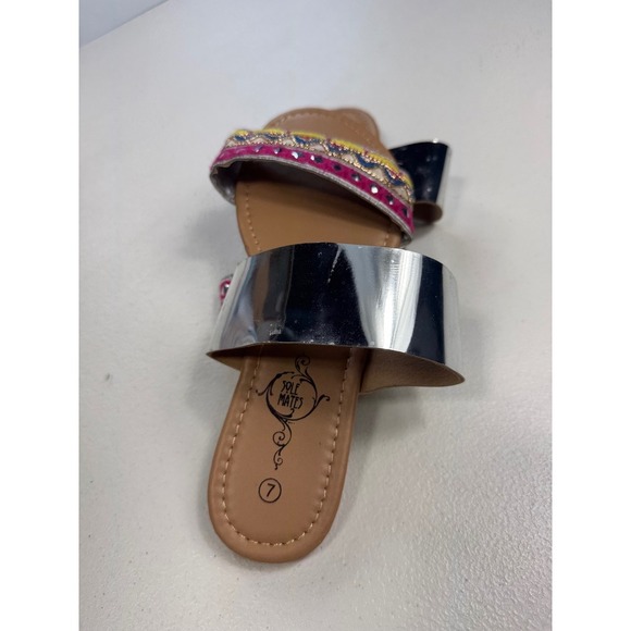 Sole Mates Womens Silver Flat Slide Sandals with Colorful Embroidery Size 7 - Picture 4 of 6